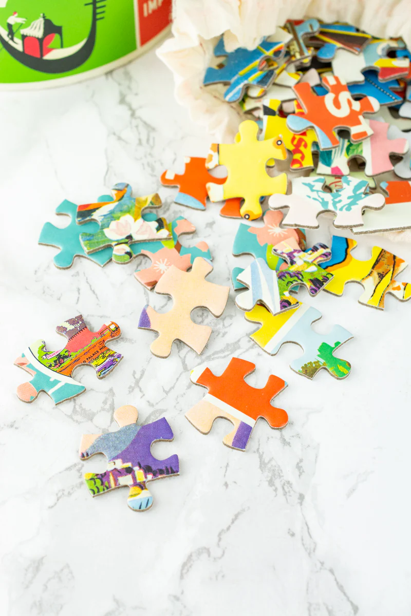 1000-Piece Bon Voyage Travel Jigsaw Puzzle - Image 3