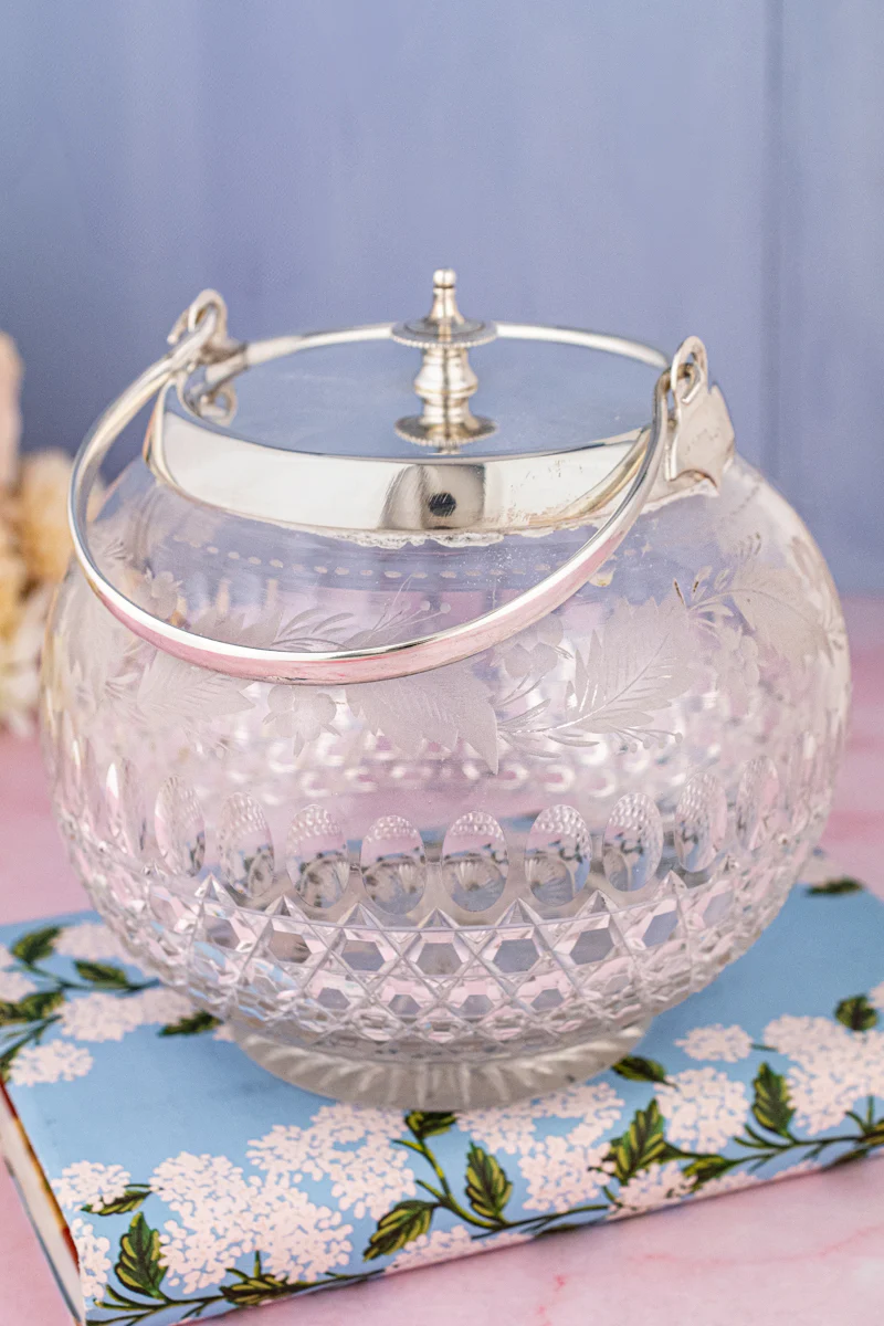 Antique English Engraved Crystal & Silverplate Biscuit Barrel - Image 3