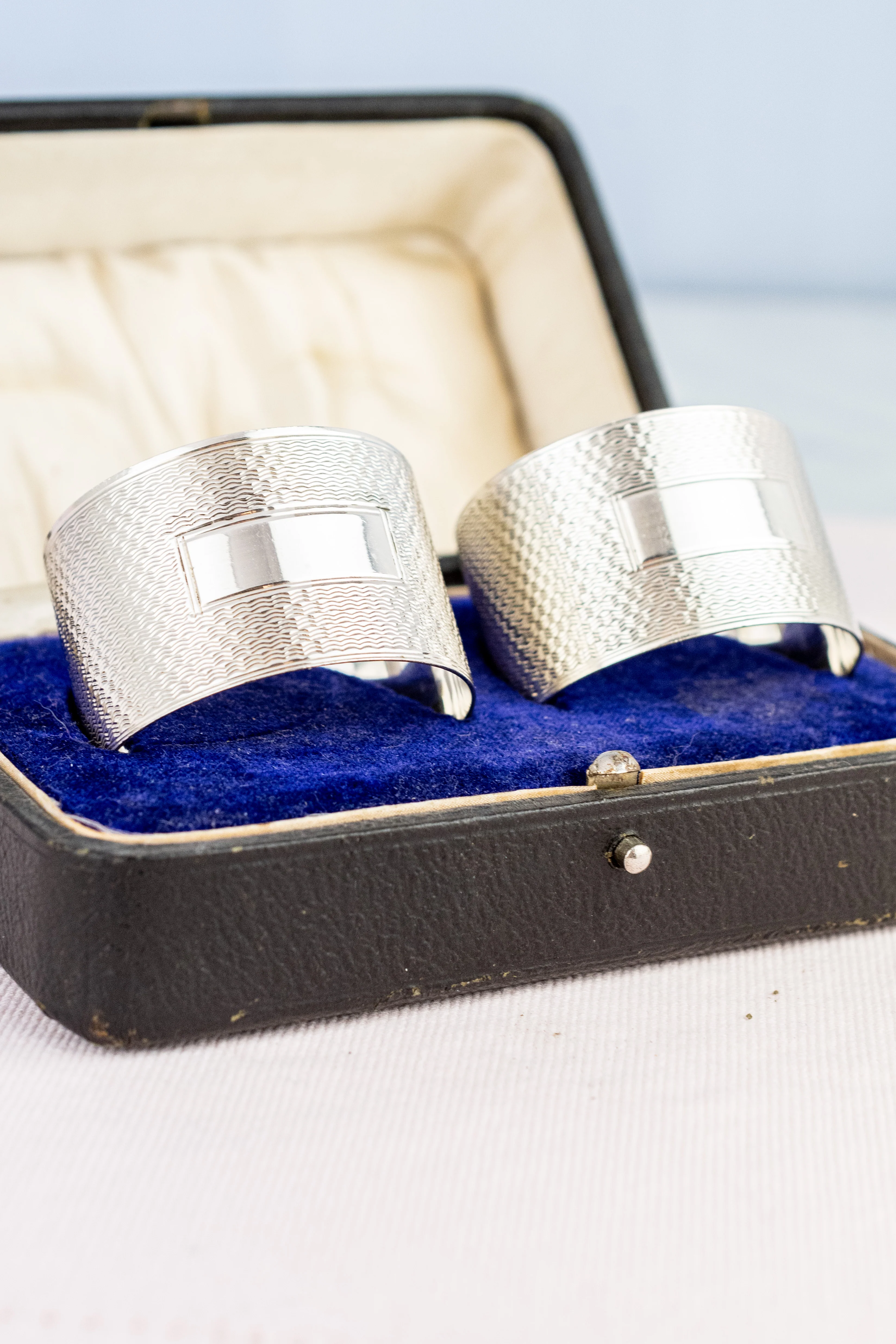 Vintage Sterling Silver Napkin Rings - Set of 2 - Image 3
