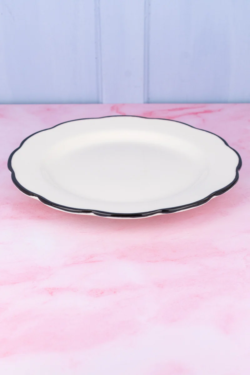 Black Band Scallop Edge Dinner Plate - Image 2