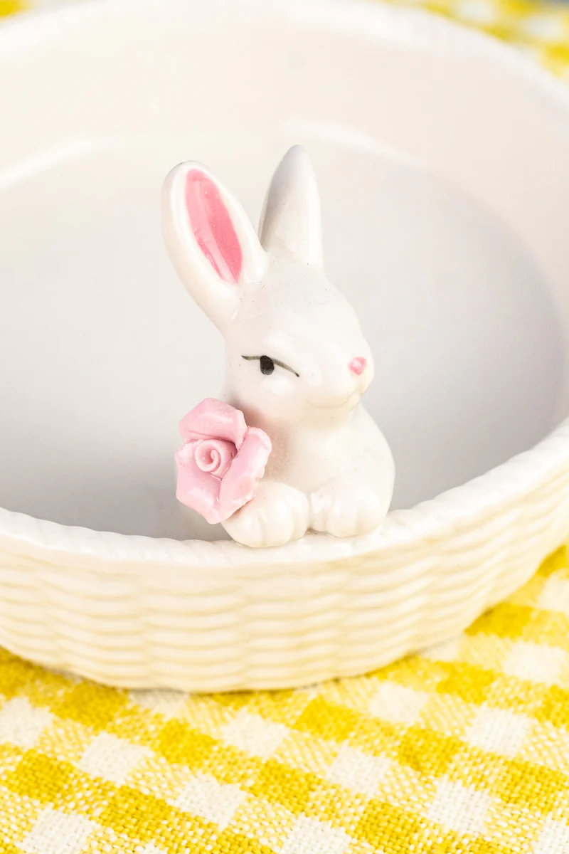 Porcelain Bunny Basket Dish - Image 4