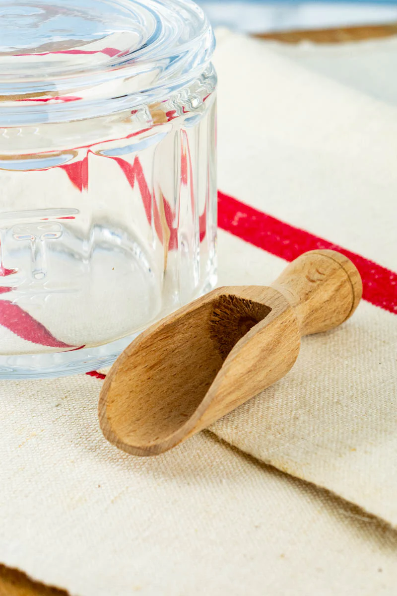 Glass Salt Pot With Scoop - Image 5