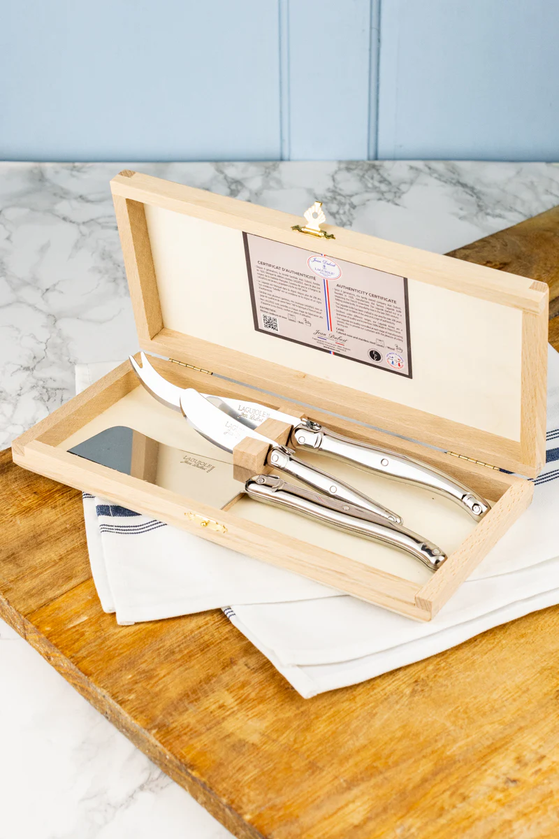 Laguiole 3-piece Stainless Steel Cheese Knife Set - Image 3