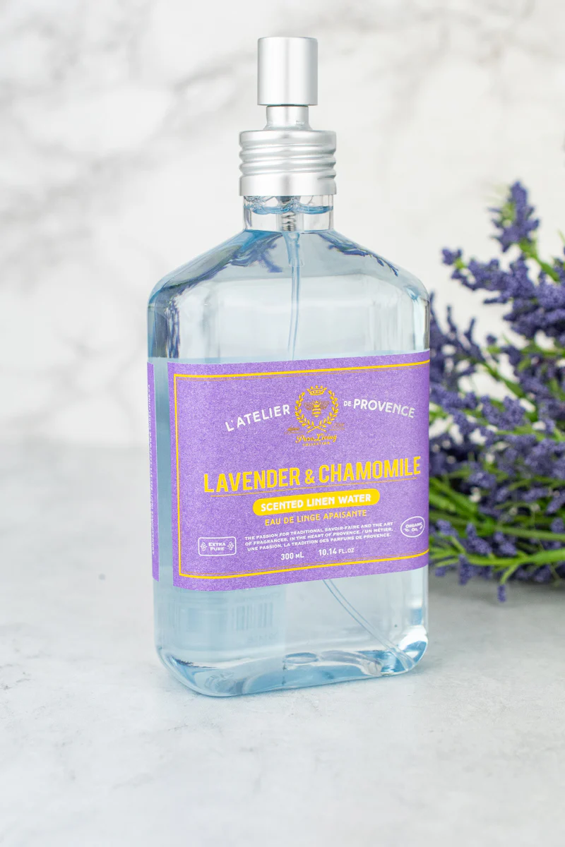 L'Atelier de Provence Lavender & Chamomile Scented Linen Water - Image 2