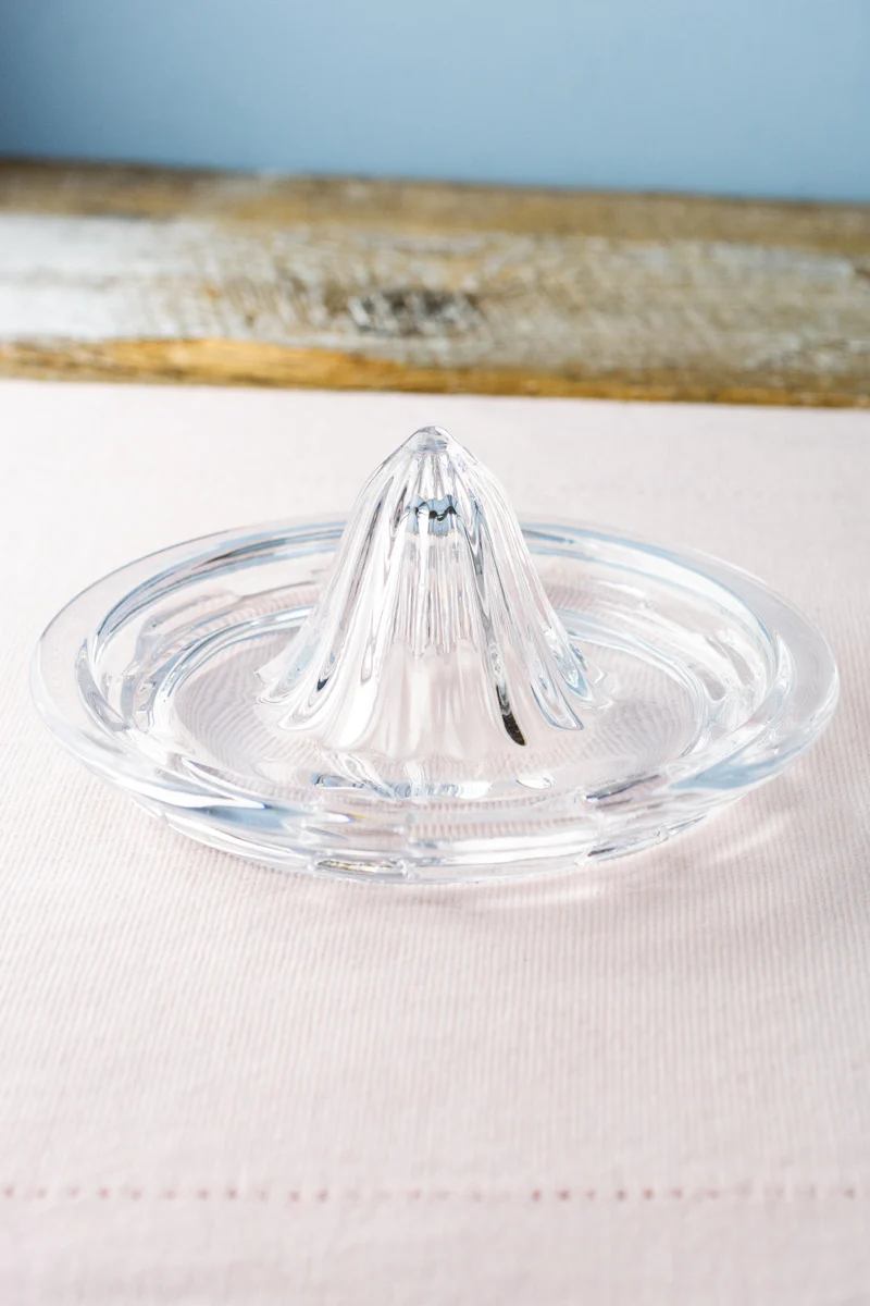 Glass Measuring Cup and Citrus Juicer - Image 5