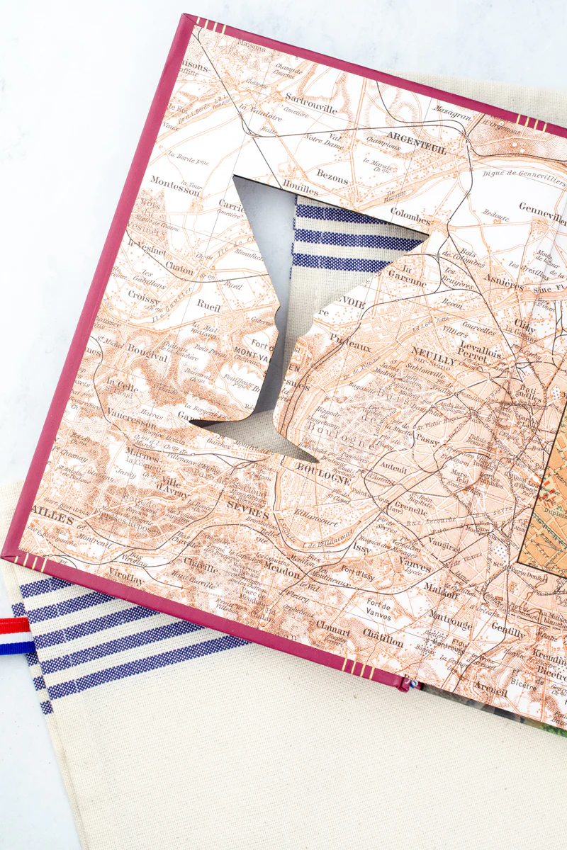 Paris Cocktails Book, 2nd Edition : An Elegant Collection of Over 100 Recipes Inspired by the City of Light - Image 4