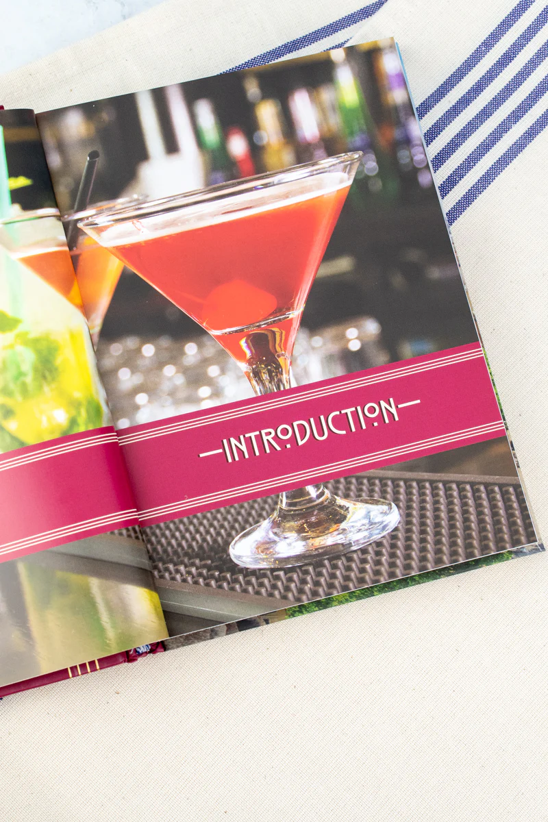 Paris Cocktails Book, 2nd Edition : An Elegant Collection of Over 100 Recipes Inspired by the City of Light - Image 6