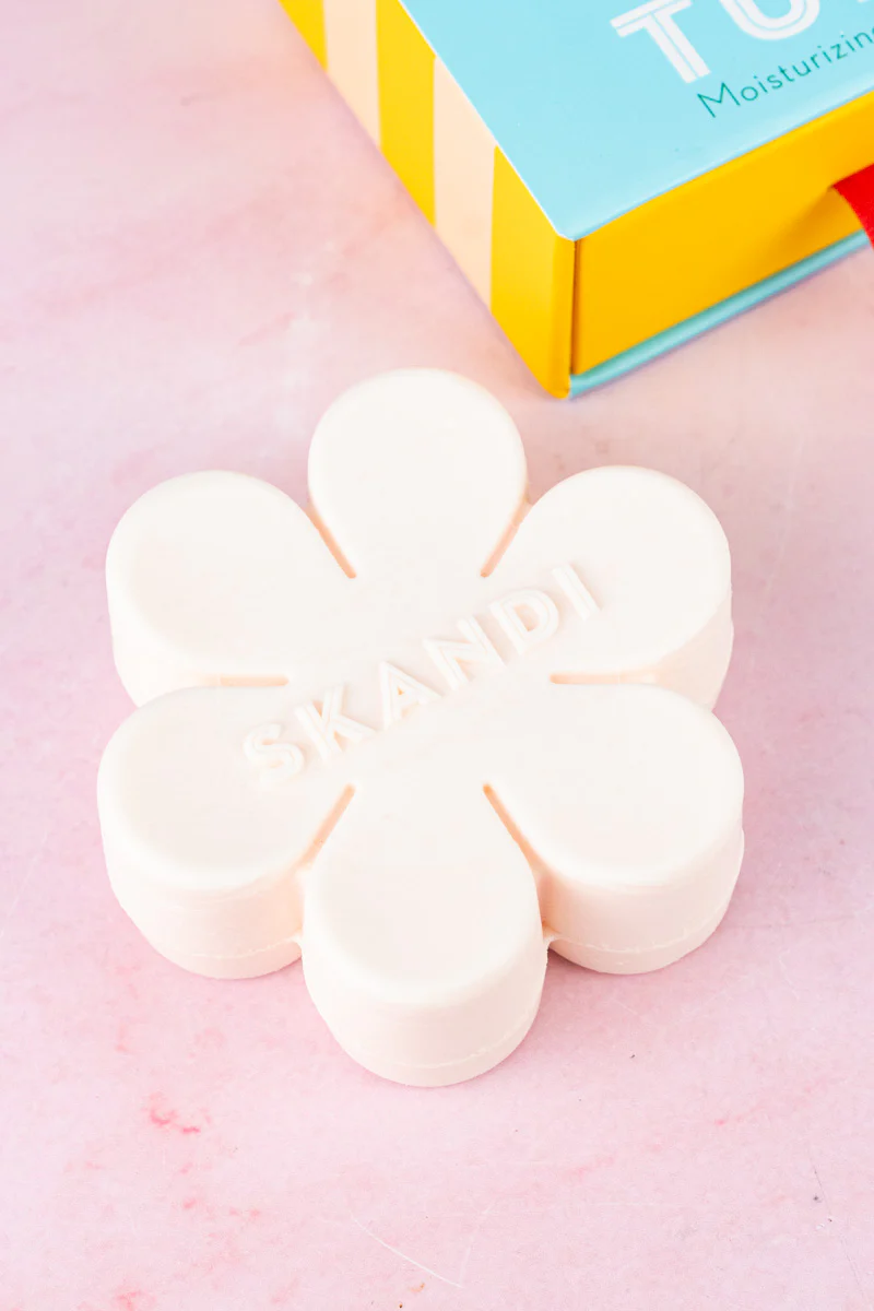 Skandi Flower Soap - Image 7