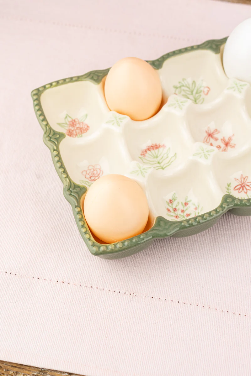 Spring Floral Egg Holder - Image 3