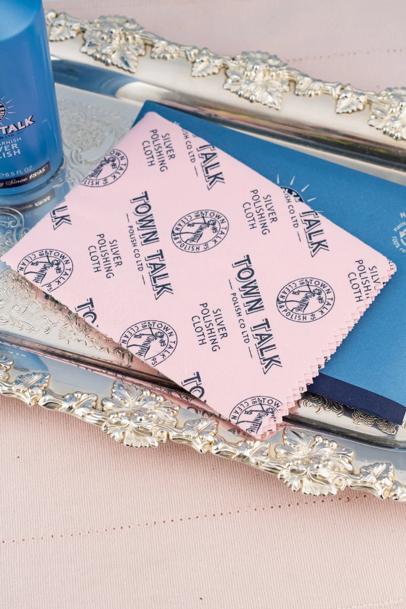 Town Talk Original Anti-Tarnish Silver Polishing Cloth - Image 2