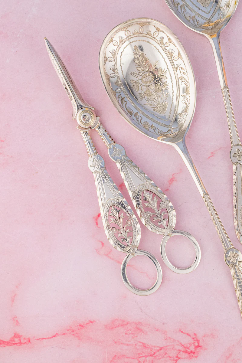 Victorian Silverplate 3-piece Fruit Set with Grape Shears - Image 4