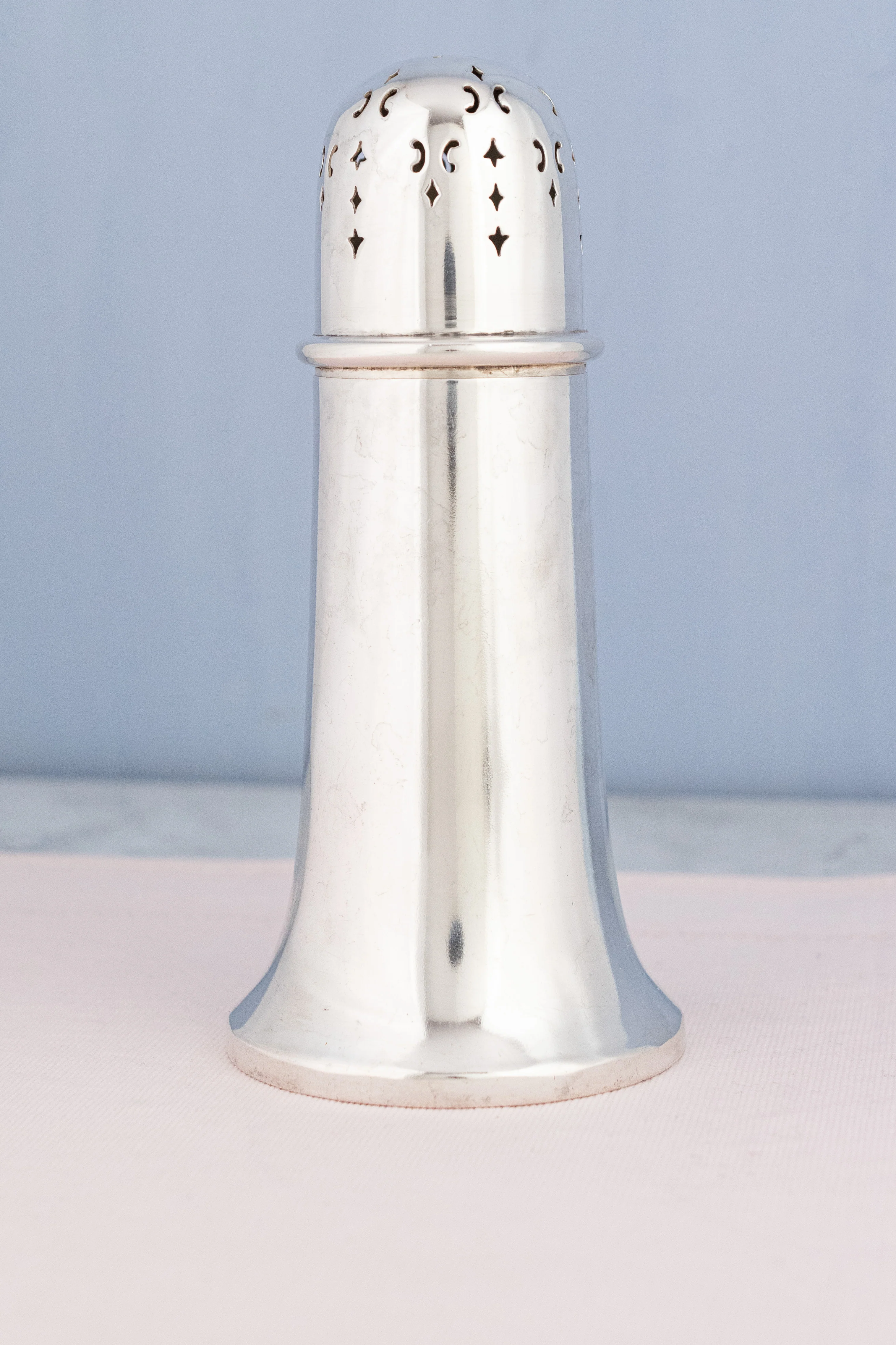 Vintage Drum Inn Cockington Silverplate Caster - Image 4