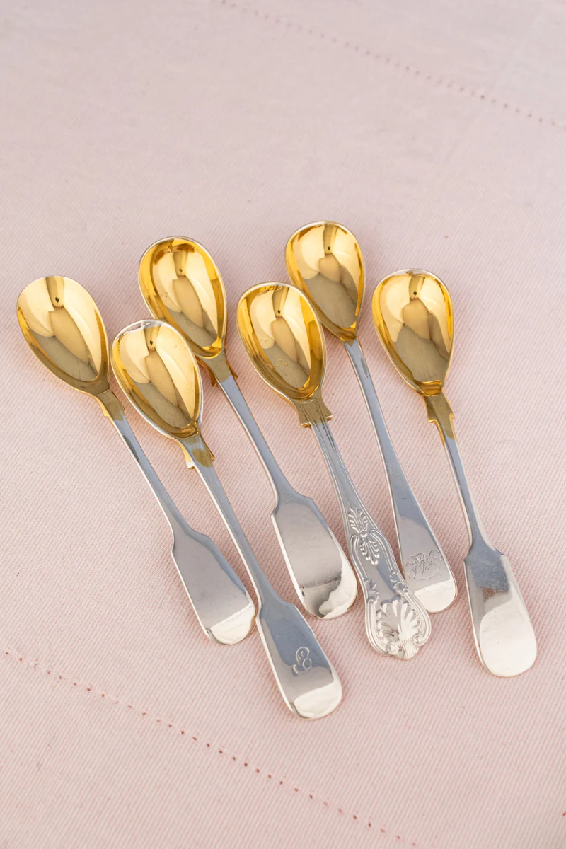 Vintage English Silverplate & Gilded Egg Spoon - Image 2