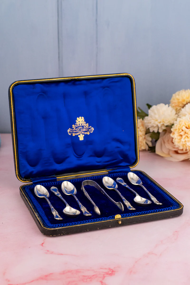 Antique English Silverplate Teaspoons for 6 & Tongs Set - Image 2