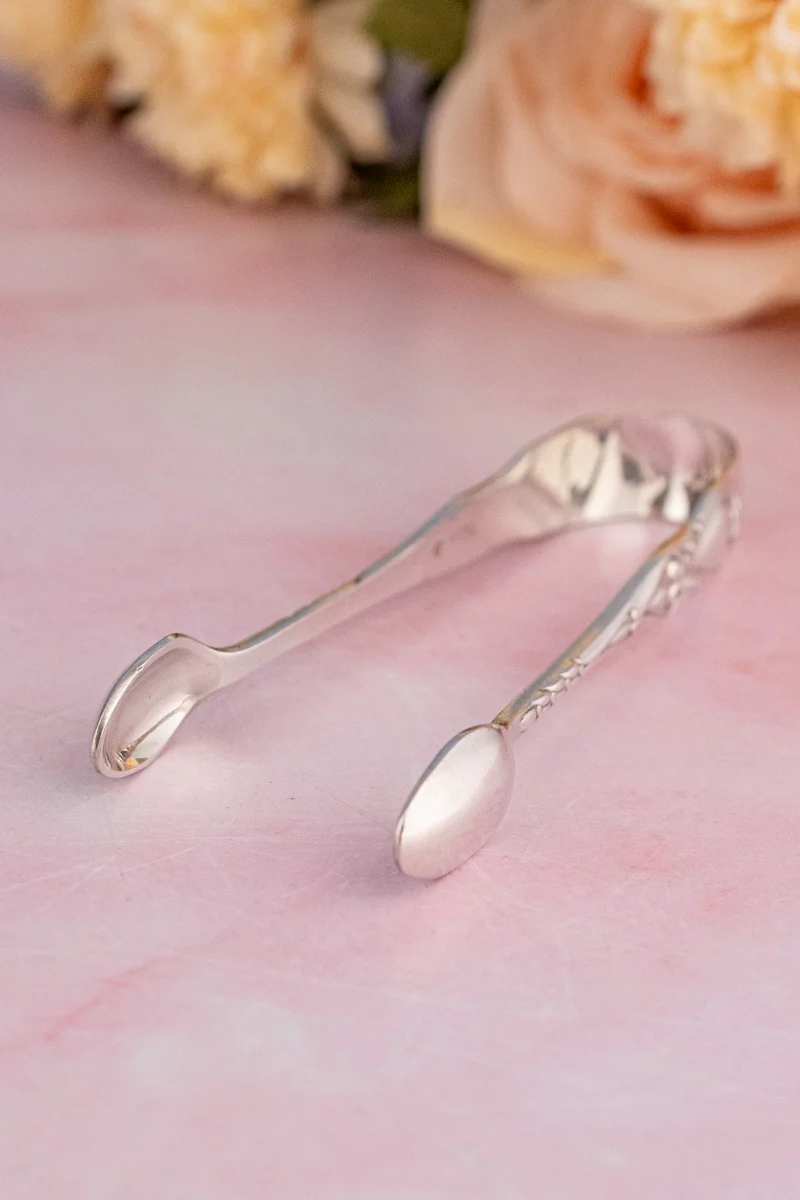 Antique English Silverplate Teaspoons for 6 & Tongs Set - Image 9