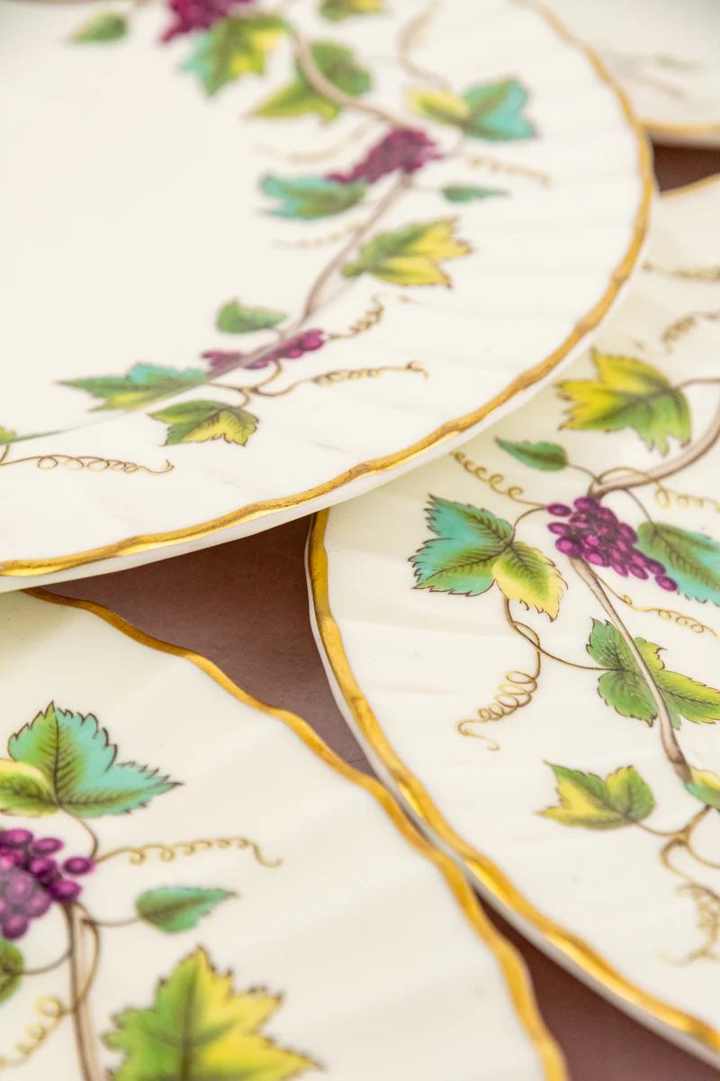 Vintage Royal Worcester Dinner Plates - Set of 6 - Image 6
