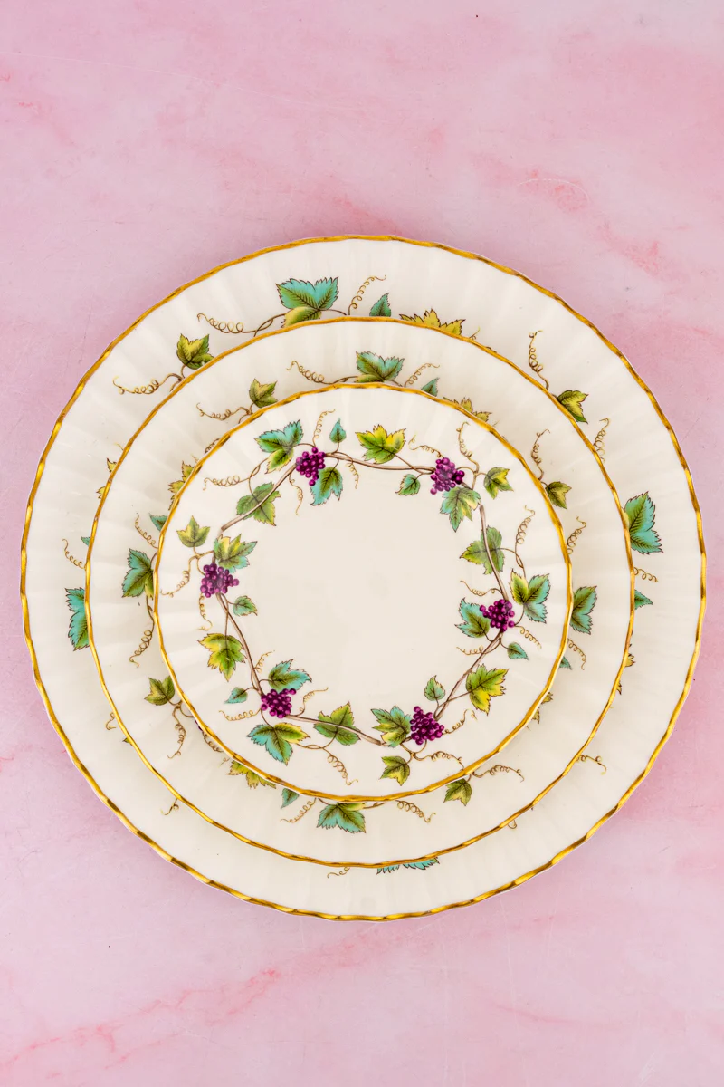 Vintage Royal Worcester Luncheon Plates - Set of 6 - Image 3