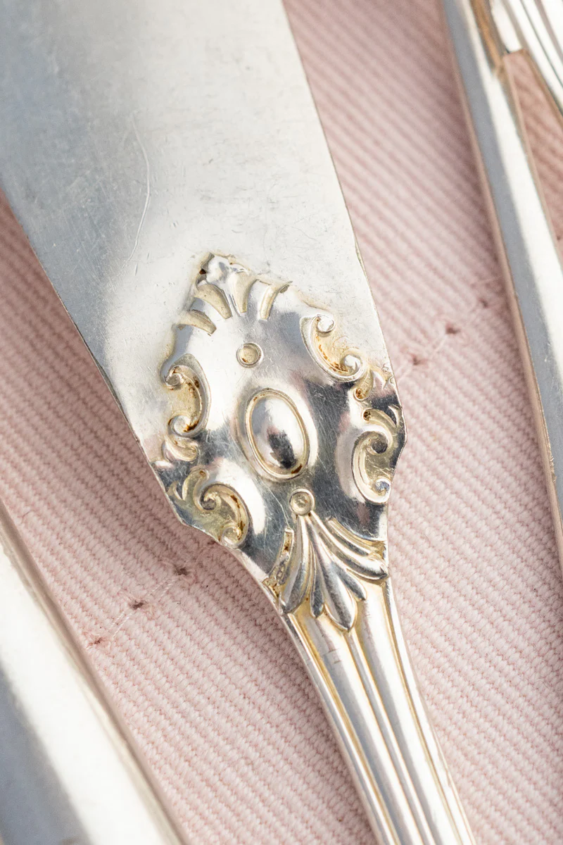 Vintage Silverplate Hotel Flatware - Fish Fork & Knife Pair - Image 28