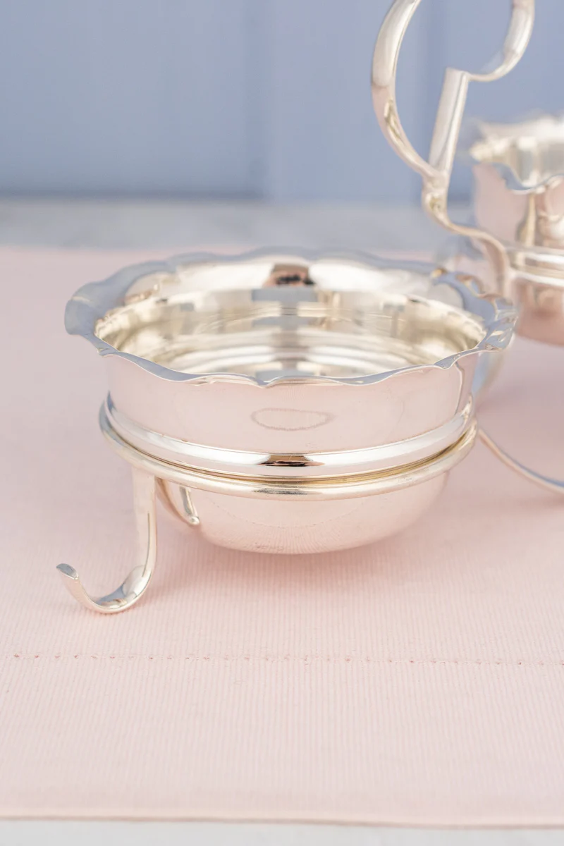 Vintage Silverplate Milk and Sugar in Stand - Image 4
