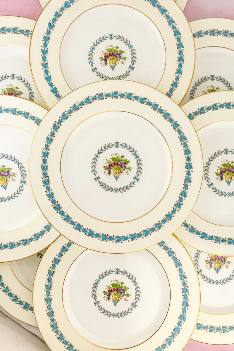 Vintage Wedgwood Appledore Dinner Plates - Set of 10 - Image 2