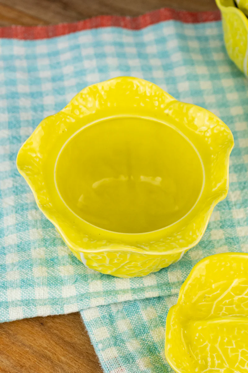 Vintage Yellow Cabbage Covered Soup Bowl - Image 3
